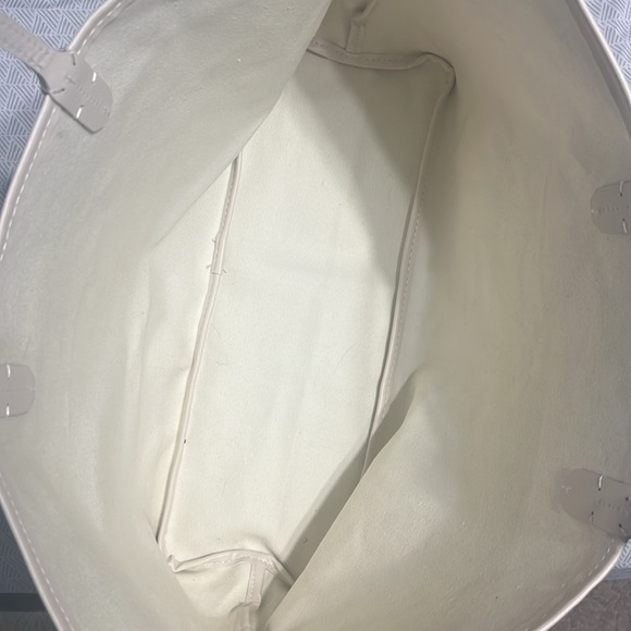 Fashion Tote - Picture 3 of 3